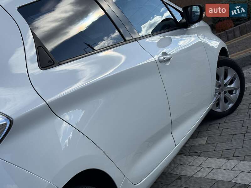 Хетчбек Renault Zoe 2013 в Дрогобичі