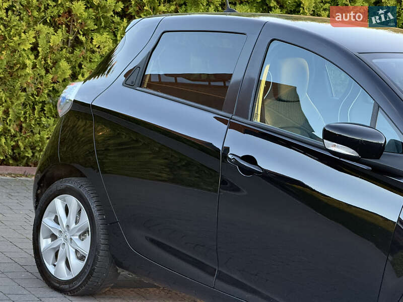 Хетчбек Renault Zoe 2014 в Стрию фото 16 Хетчбек Renault Zoe 2014 в Стрию