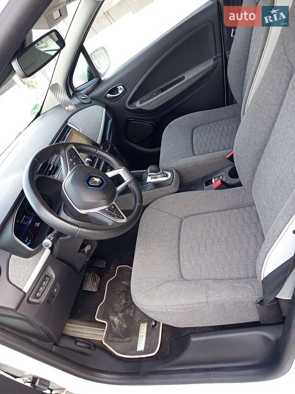 Хэтчбек Renault Zoe 2020 в Ходорове