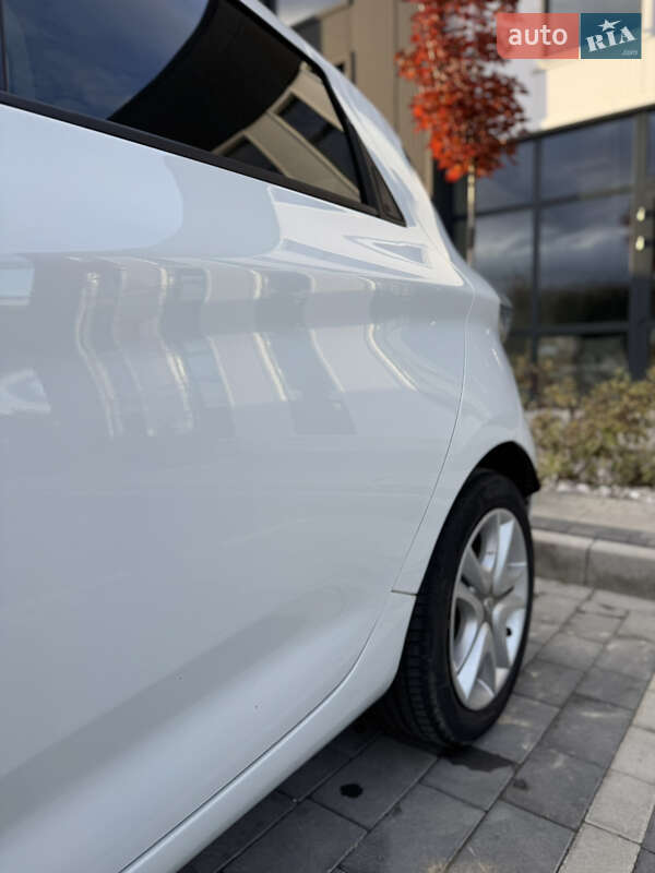 Хетчбек Renault Zoe 2018 в Городку фото 18 Хетчбек Renault Zoe 2018 в Городку