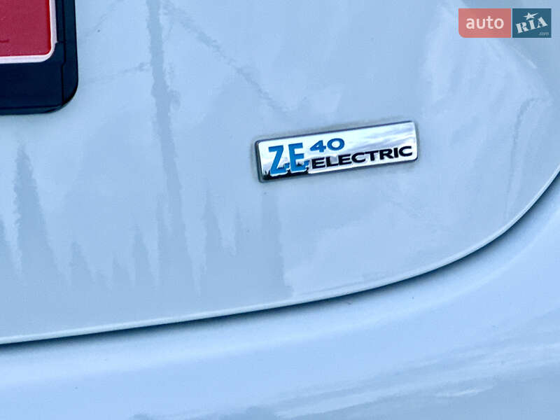 Хэтчбек Renault Zoe 2017 в Самборе фото 22 Хэтчбек Renault Zoe 2017 в Самборе