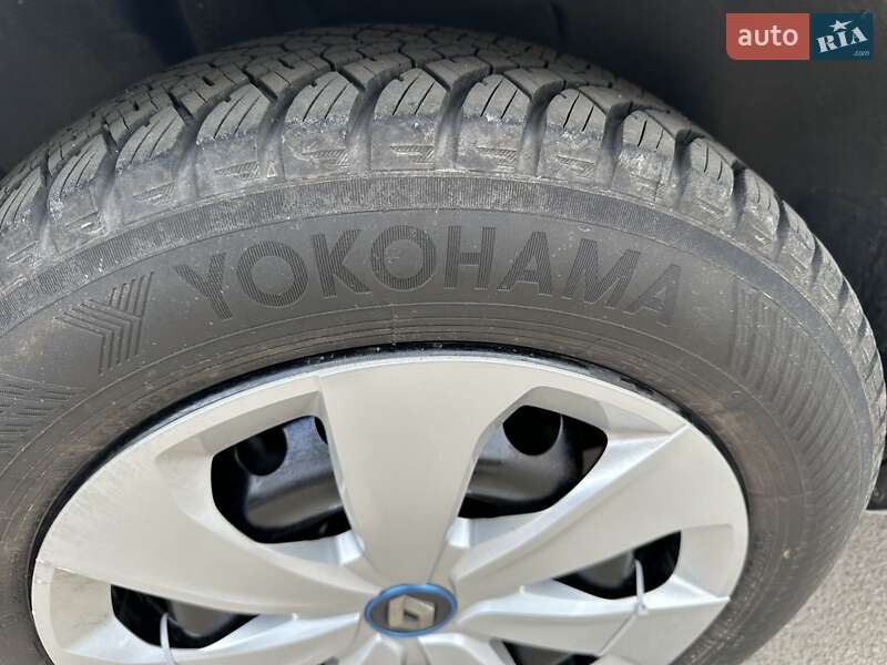 Хэтчбек Renault Zoe 2020 в Бердичеве фото 14 Хэтчбек Renault Zoe 2020 в Бердичеве