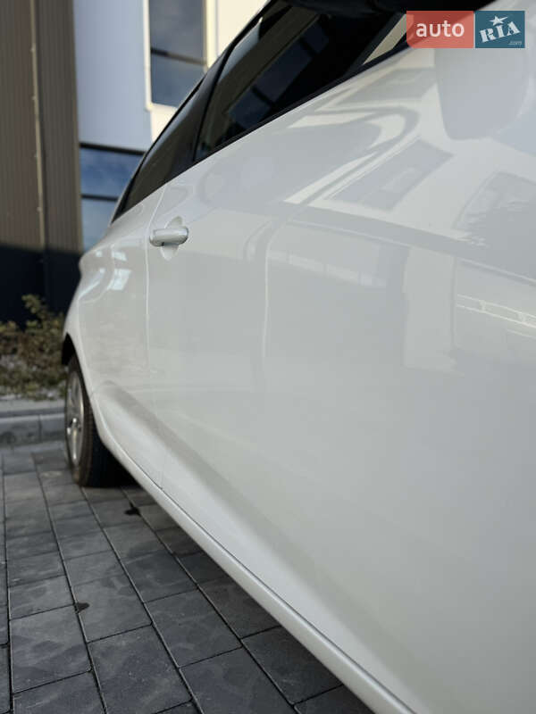 Хетчбек Renault Zoe 2019 в Городку фото 16 Хетчбек Renault Zoe 2019 в Городку
