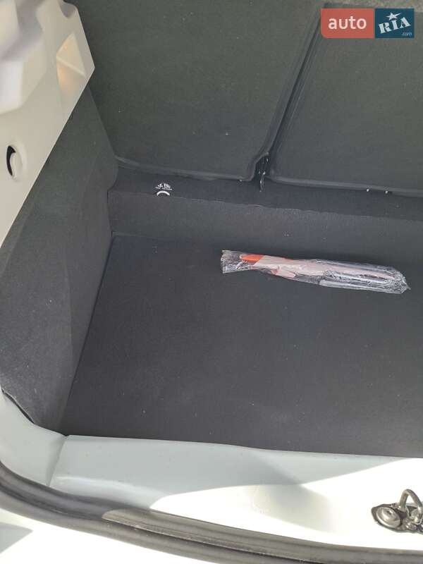 Хетчбек Renault Zoe 2018 в Івано-Франківську фото 19 Хетчбек Renault Zoe 2018 в Івано-Франківську