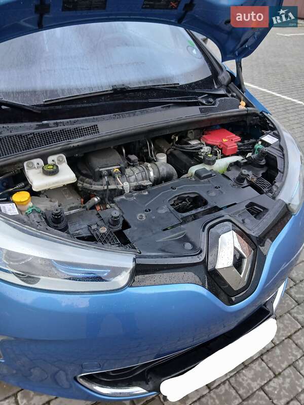 Хэтчбек Renault Zoe 2016 в Черкассах