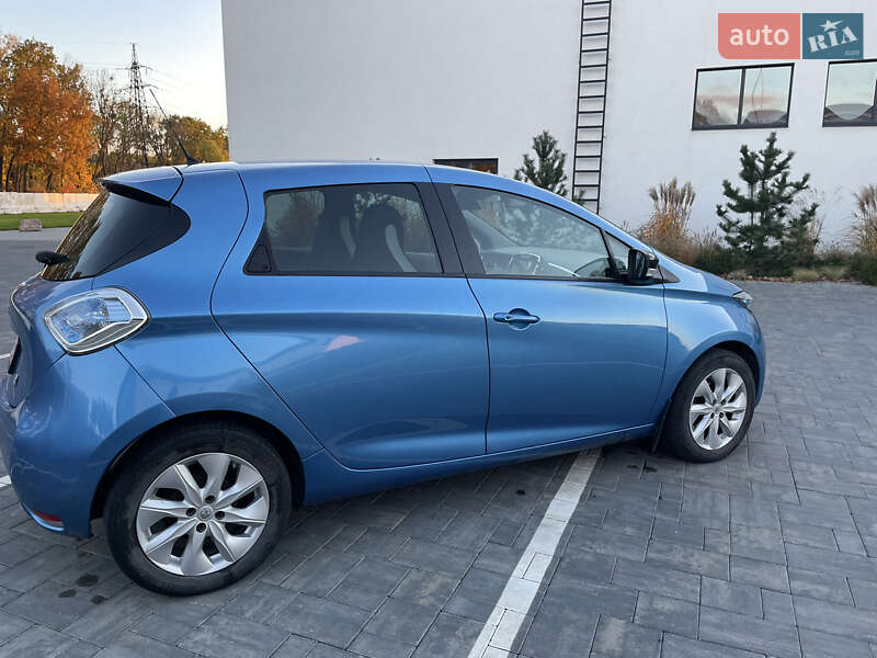 Хэтчбек Renault Zoe 2016 в Луцке фото 10 Хэтчбек Renault Zoe 2016 в Луцке
