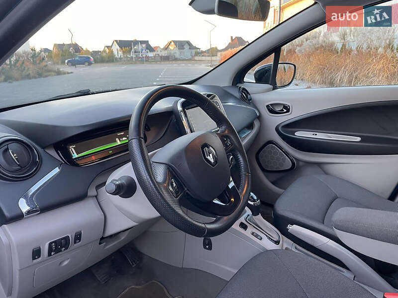 Хэтчбек Renault Zoe 2016 в Луцке фото 19 Хэтчбек Renault Zoe 2016 в Луцке