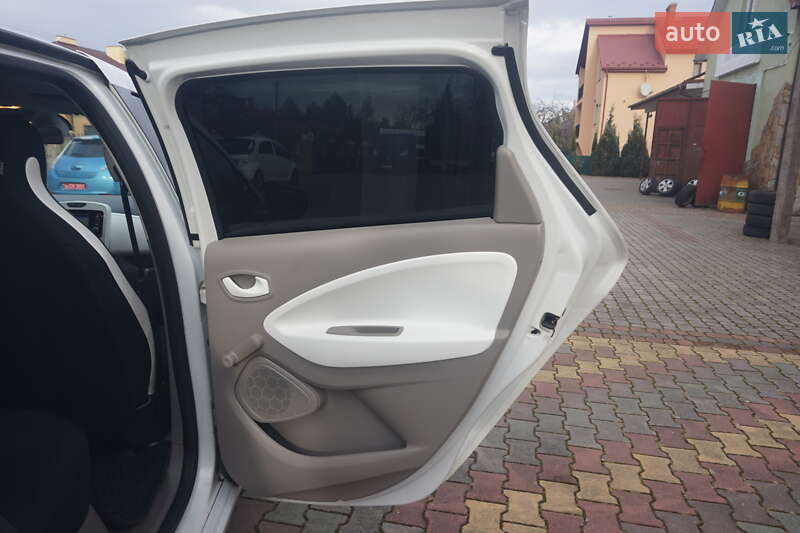 Хэтчбек Renault Zoe 2016 в Самборе фото 41 Хэтчбек Renault Zoe 2016 в Самборе