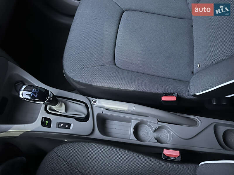 Хэтчбек Renault Zoe 2013 в Луцке