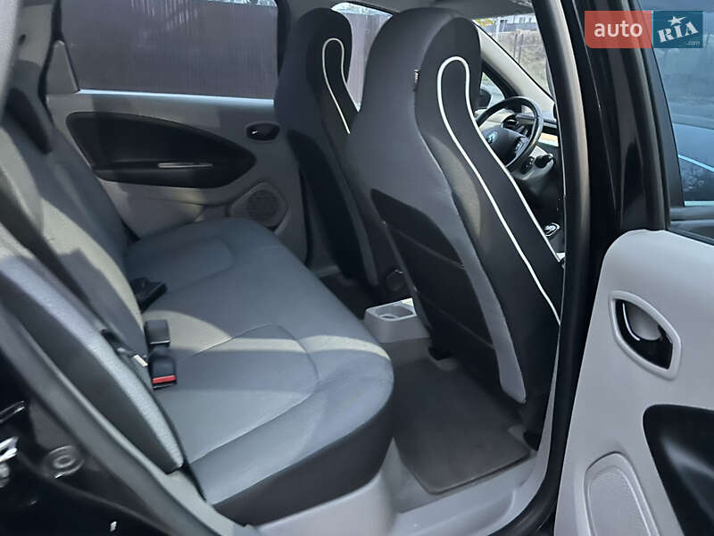 Хэтчбек Renault Zoe 2013 в Луцке