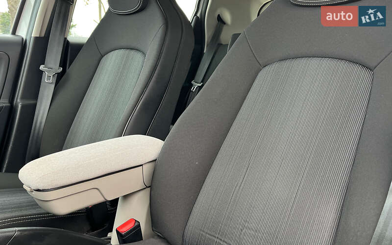 Хетчбек Renault Zoe 2018 в Коломиї фото 18 Хетчбек Renault Zoe 2018 в Коломиї