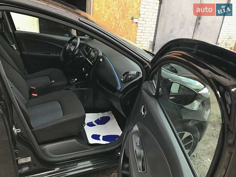 Хэтчбек Renault Zoe 2017 в Луцке