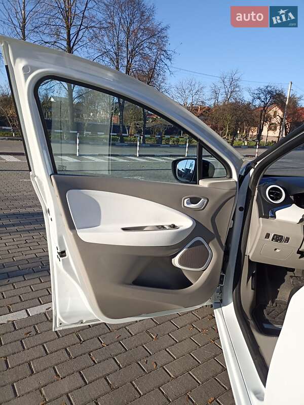 Хетчбек Renault Zoe 2015 в Коломиї фото 20 Хетчбек Renault Zoe 2015 в Коломиї