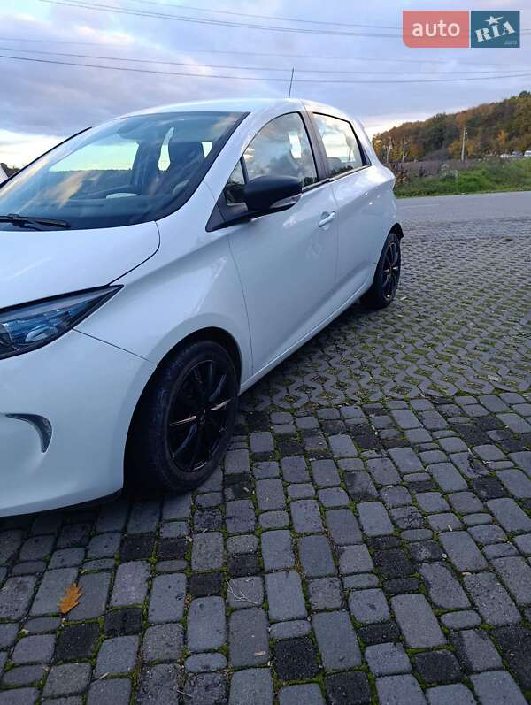Хэтчбек Renault Zoe 2018 в Черновцах