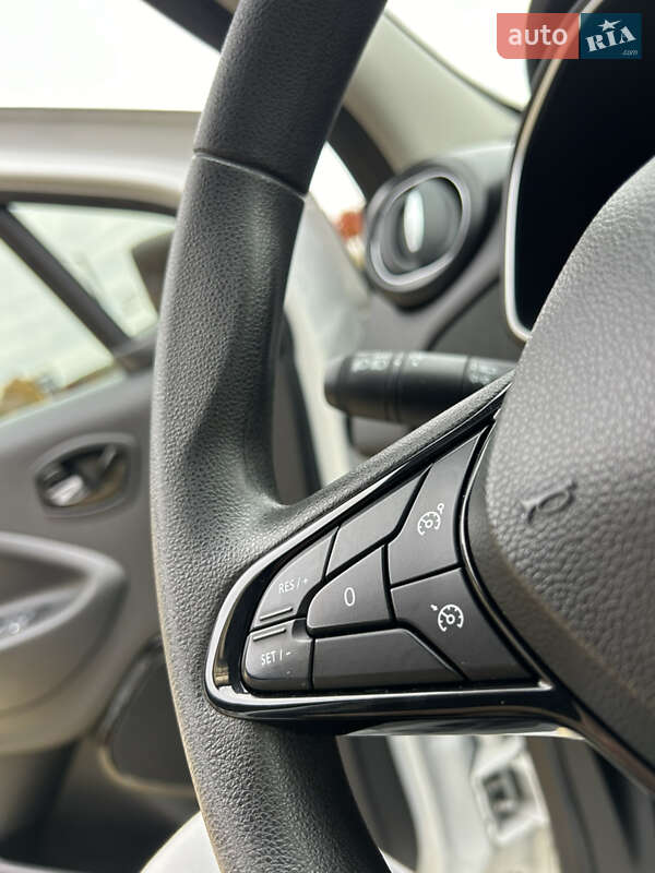 Хэтчбек Renault Zoe 2021 в Коломые фото 59 Хэтчбек Renault Zoe 2021 в Коломые