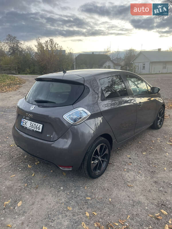 Хетчбек Renault Zoe 2017 в Самборі