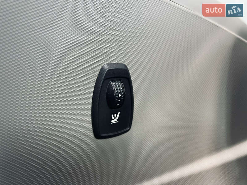 Хэтчбек Renault Zoe 2015 в Тернополе