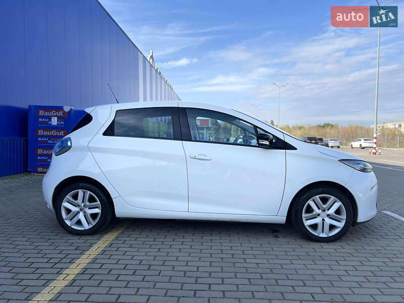 Хэтчбек Renault Zoe 2014 в Дубно