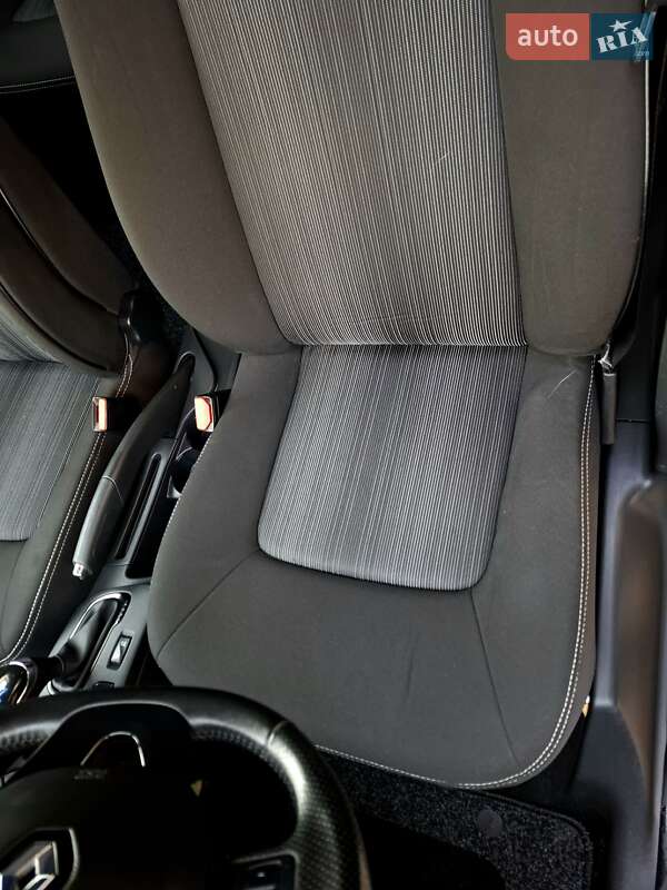 Хэтчбек Renault Zoe 2018 в Звягеле