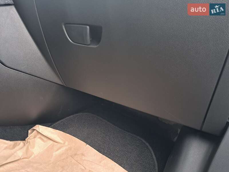 Хэтчбек Renault Zoe 2023 в Ровно фото 27 Хэтчбек Renault Zoe 2023 в Ровно