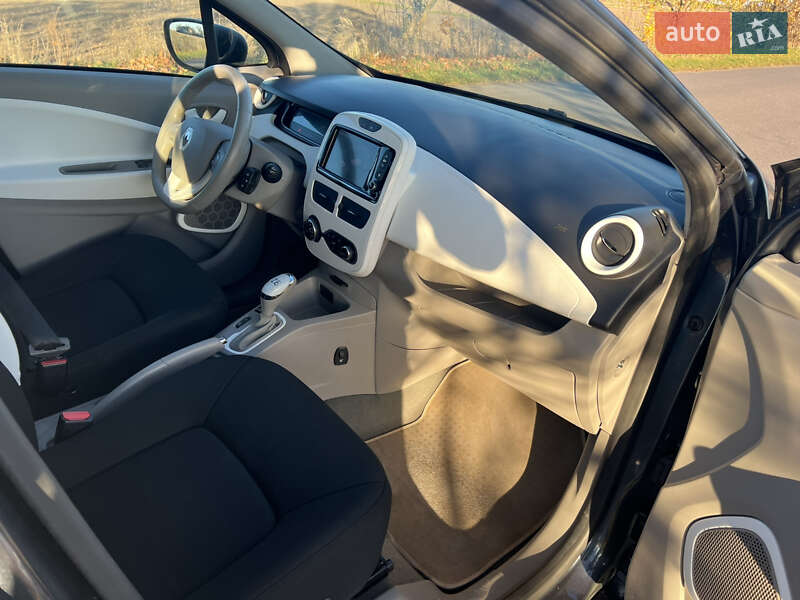 Хетчбек Renault Zoe 2017 в Демидівці