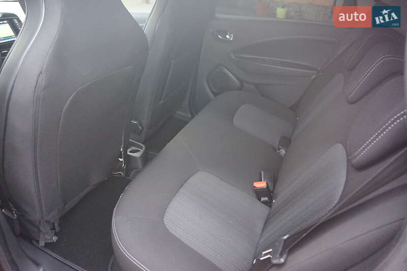 Хэтчбек Renault Zoe 2018 в Самборе фото 47 Хэтчбек Renault Zoe 2018 в Самборе