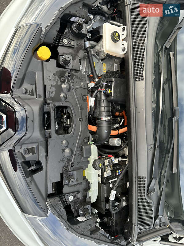 Хэтчбек Renault Zoe 2020 в Долине