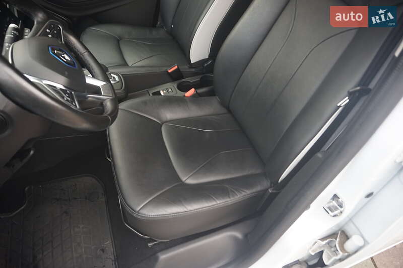 Хэтчбек Renault Zoe 2020 в Самборе