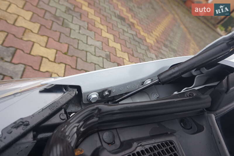 Хэтчбек Renault Zoe 2020 в Самборе