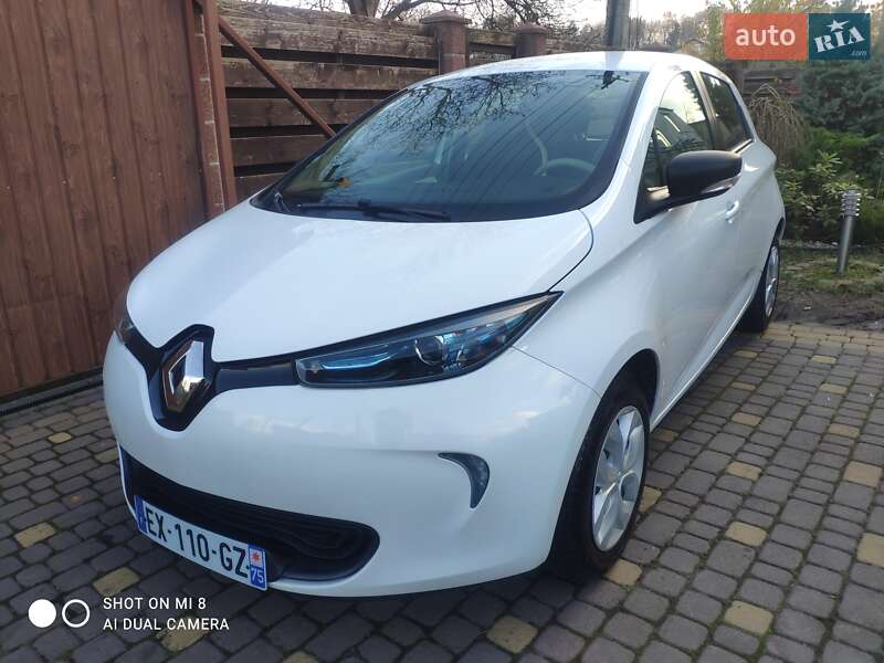 Хэтчбек Renault Zoe 2017 в Львове