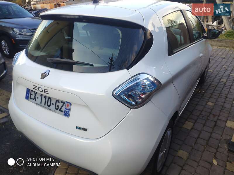 Хэтчбек Renault Zoe 2017 в Львове