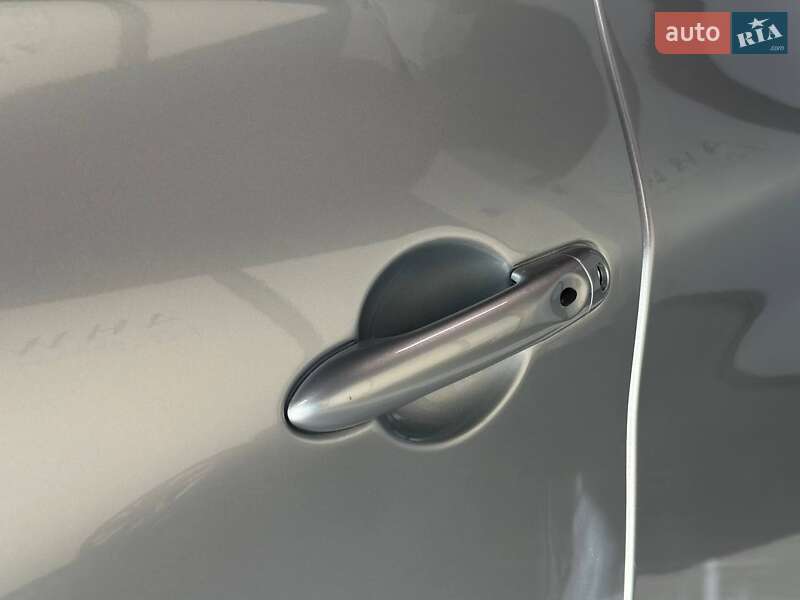 Хетчбек Renault Zoe 2020 в Львові