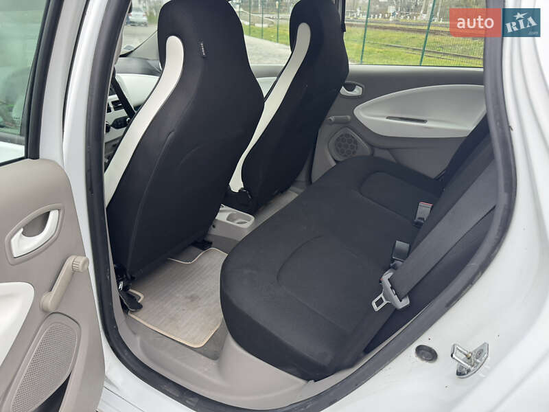 Хетчбек Renault Zoe 2017 в Звягелі фото 7 Хетчбек Renault Zoe 2017 в Звягелі