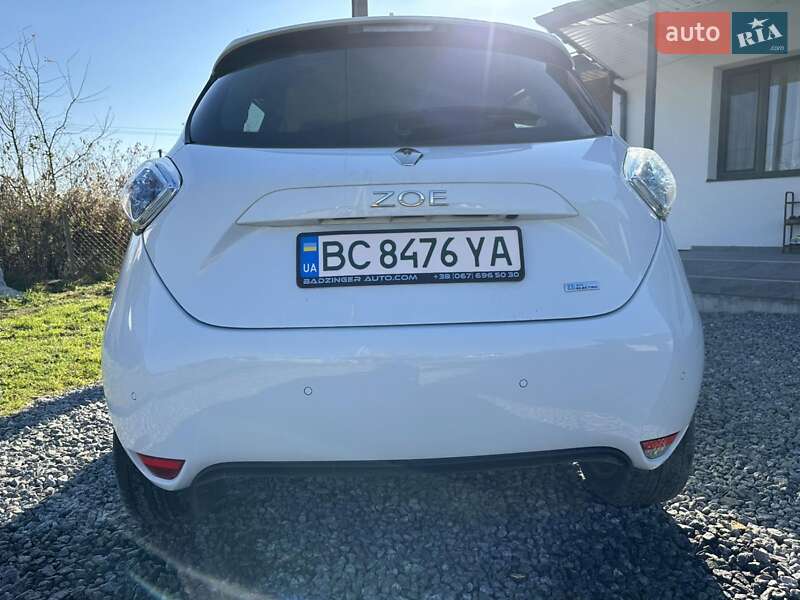 Хэтчбек Renault Zoe 2018 в Городке