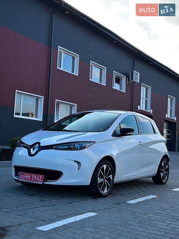 Хетчбек Renault Zoe 2017 в Дубні