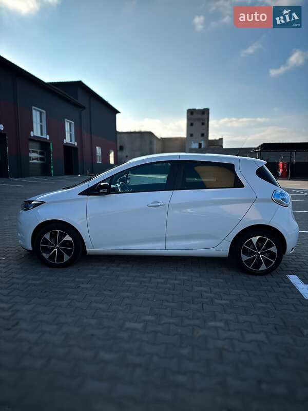 Хетчбек Renault Zoe 2017 в Дубні