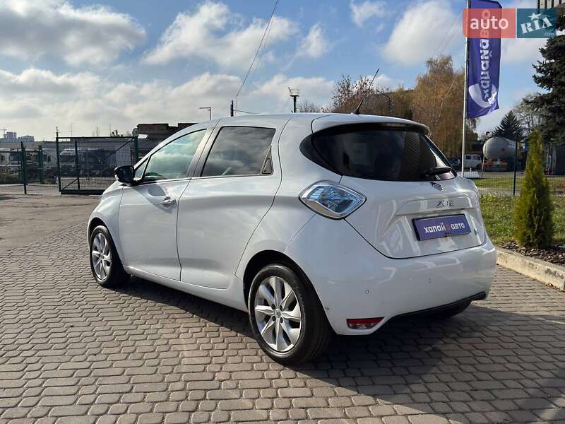Хэтчбек Renault Zoe 2016 в Львове