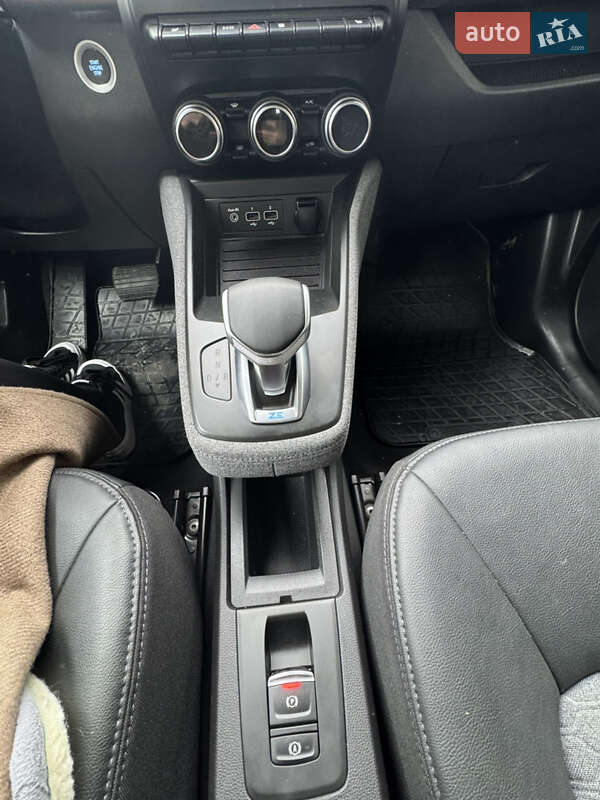 Хэтчбек Renault Zoe 2020 в Тернополе