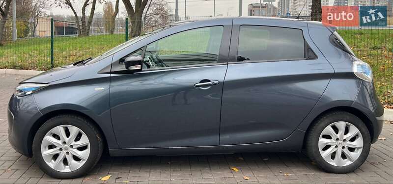 Хэтчбек Renault Zoe 2019 в Киеве