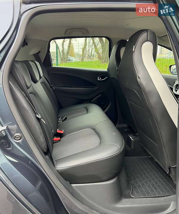 Хэтчбек Renault Zoe 2019 в Киеве