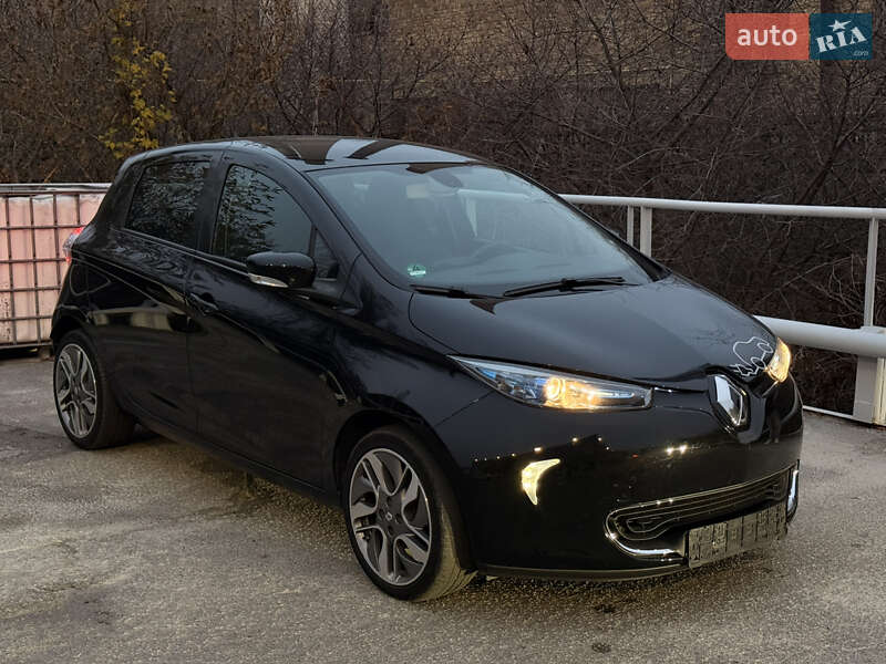 Хэтчбек Renault Zoe 2017 в Киеве