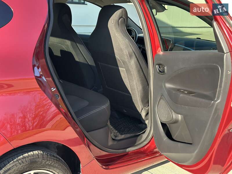 Хэтчбек Renault Zoe 2018 в Луцке