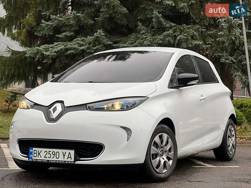 Хетчбек Renault Zoe 2015 в Рівному