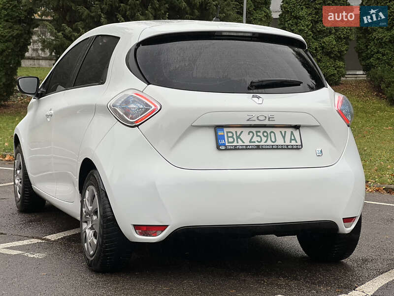 Хетчбек Renault Zoe 2015 в Рівному