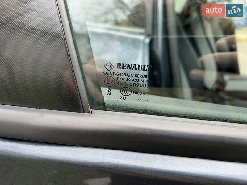 Хетчбек Renault Zoe 2020 в Чорноморську фото 43 Хетчбек Renault Zoe 2020 в Чорноморську