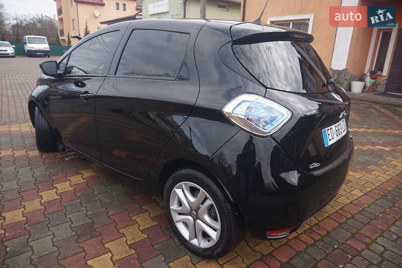 Хэтчбек Renault Zoe 2016 в Самборе