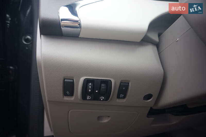 Хэтчбек Renault Zoe 2016 в Самборе