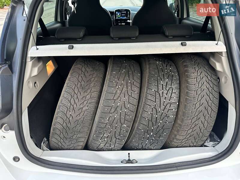 Хэтчбек Renault Zoe 2018 в Луцке