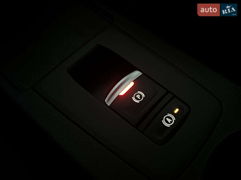 Хэтчбек Renault Zoe 2020 в Тернополе