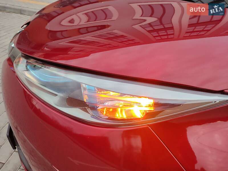 Хетчбек Renault Zoe 2017 в Львові фото 2 Хетчбек Renault Zoe 2017 в Львові